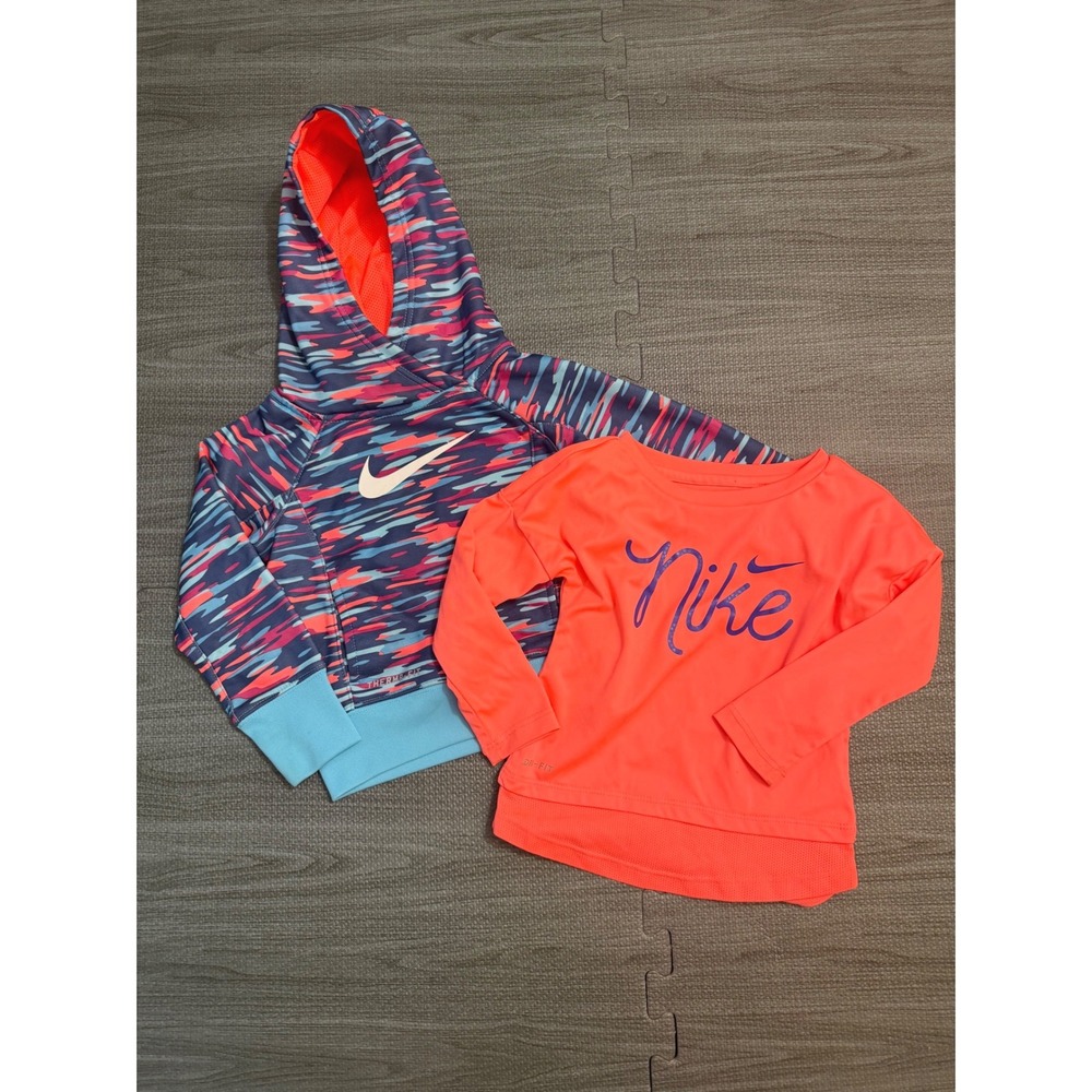 Nike Girls 2T Therma-FIT Hoodie and Dri-FIT Shirt Set Tangerinre